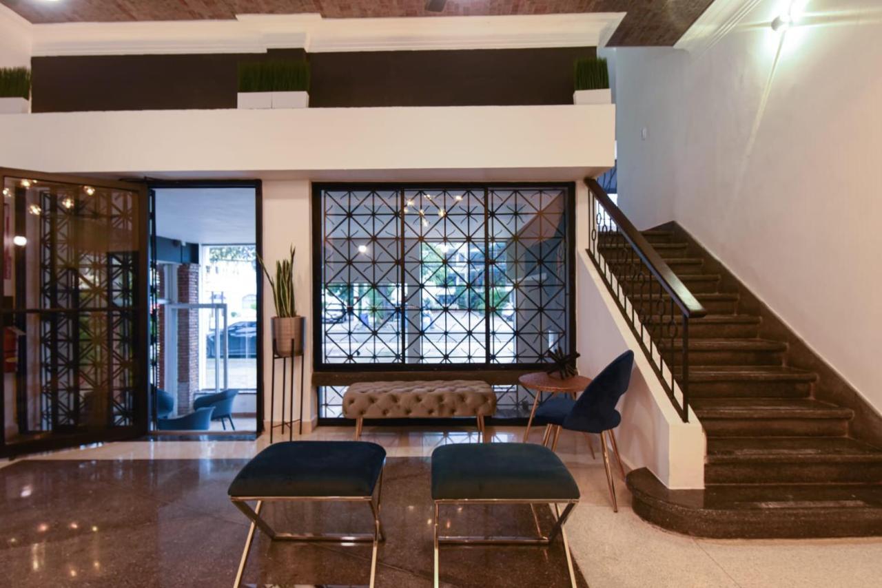 Ph 19 Guesthouse Hotel In Gazcue Saint-Domingue Extérieur photo