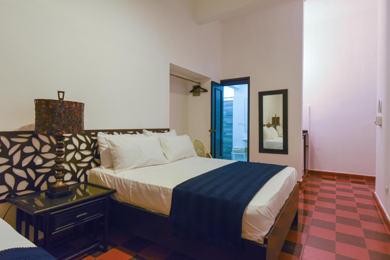 Ph 19 Guesthouse Hotel In Gazcue Saint-Domingue Extérieur photo