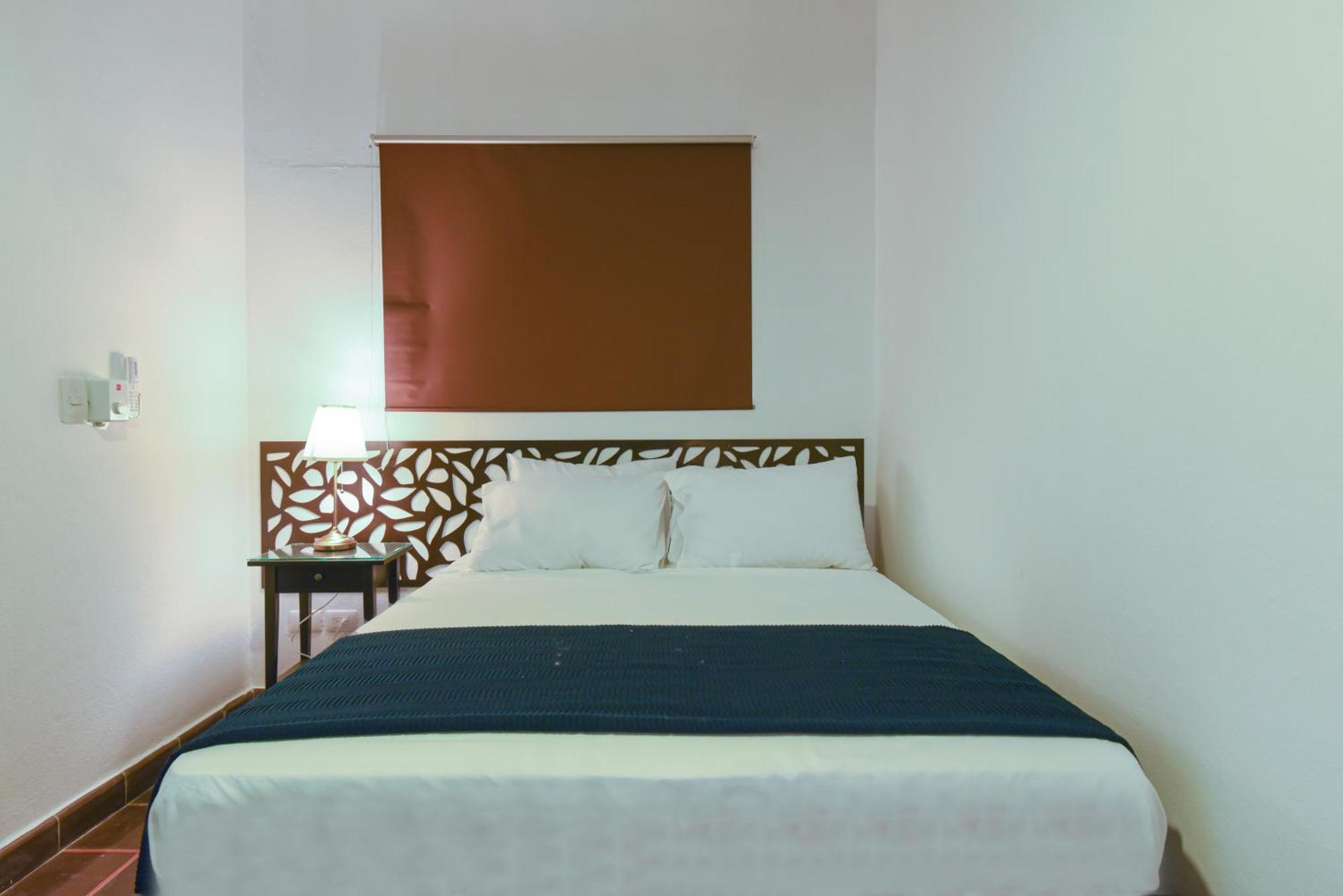 Ph 19 Guesthouse Hotel In Gazcue Saint-Domingue Chambre photo